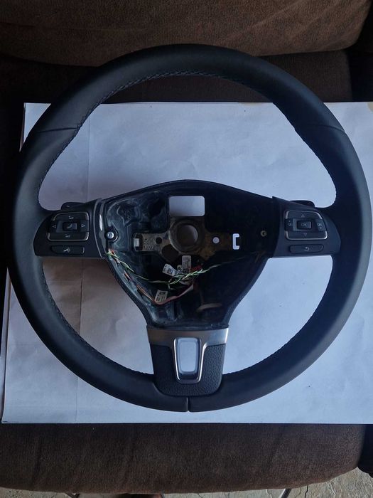Volan piele cu comenzi si padele VW Jeta Passat CC B7 Golf 6 Caddy Touran Eos T5 T6