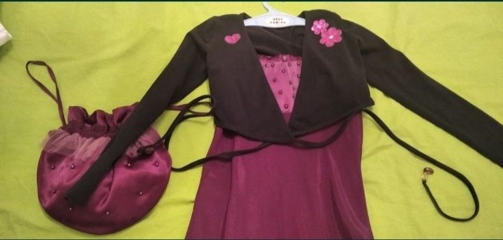 Новогодние и сценические костюмы 5-10 лет