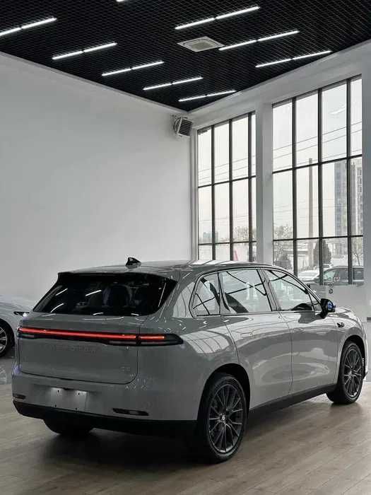Leapmotor C10 EV Va DM-i