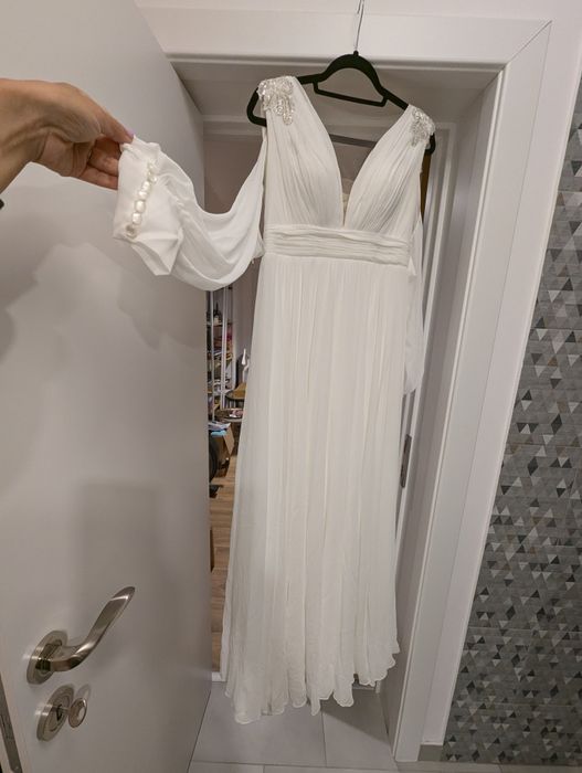 Rochie mireasa noua, Andre Nicolas (Nu Natalia Vasiliev, Rhea Costa)