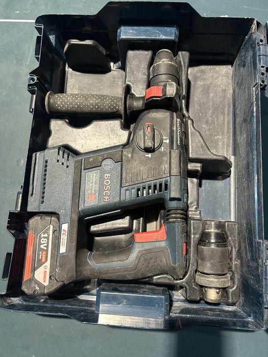 Vand rotopercutor bosch