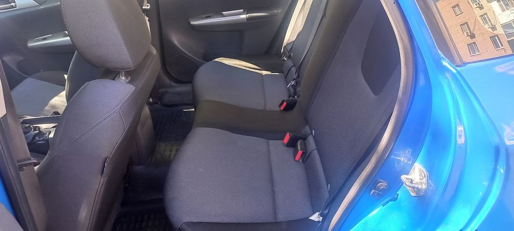 Продам автомобиль "Subaru Impreza"