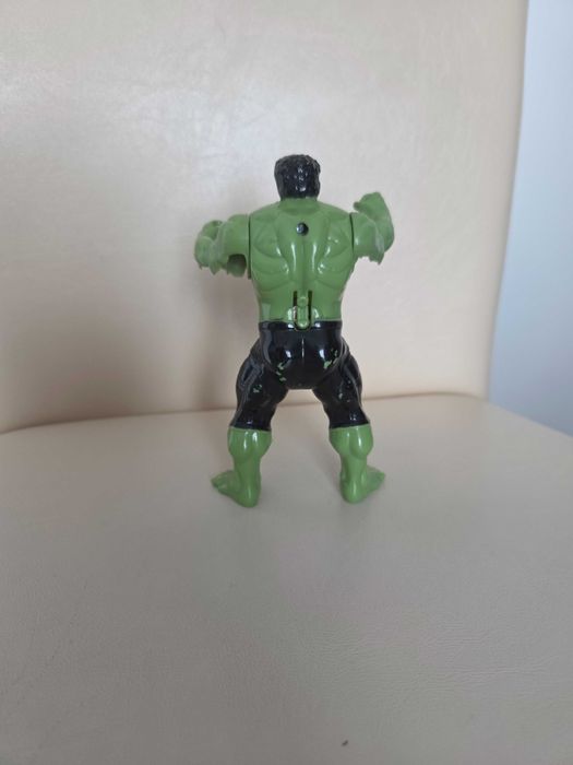 Figurina supererou