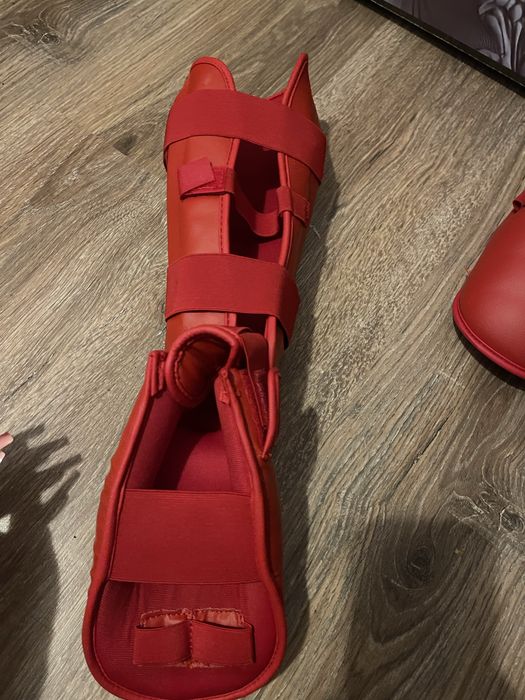 Protectie tibie si picior karate 900