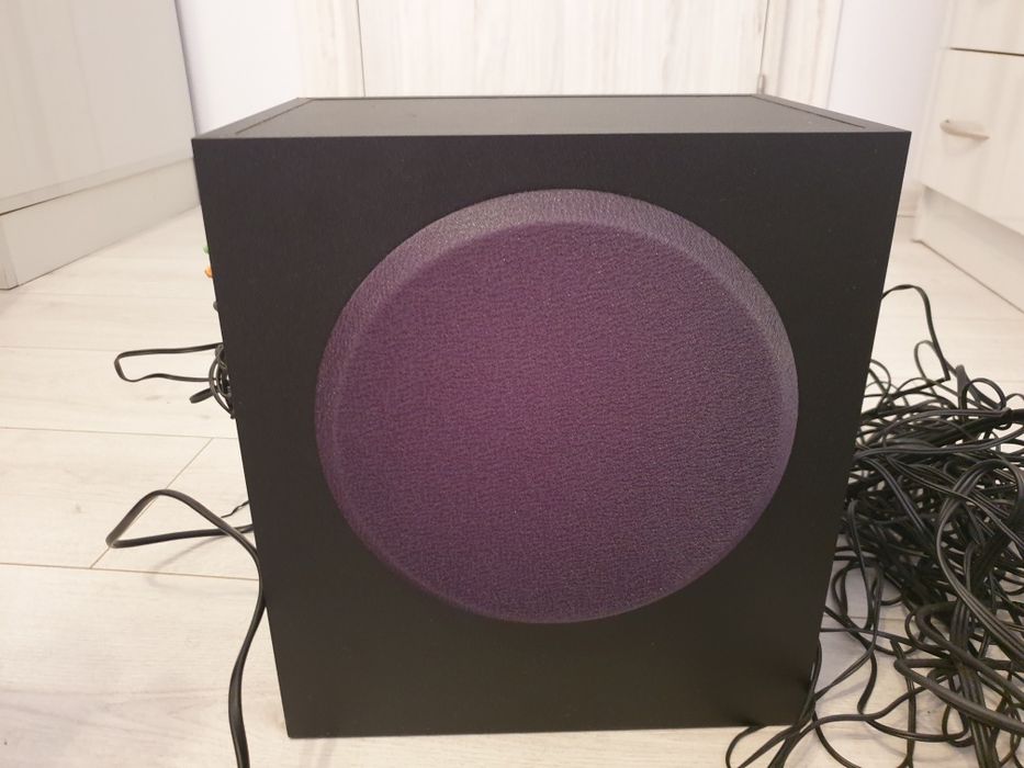 Домашно кино CREATIV  тонколонки 7+1 с пулт на управление +дистационно