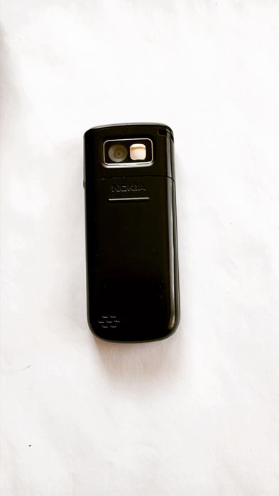 Nokia 1680-c 2 класик