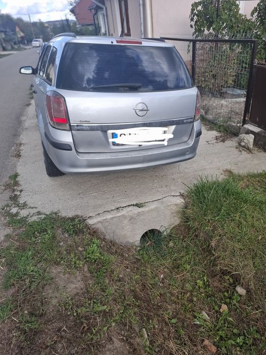 Vând Opel Astra H 1.7 CDTI