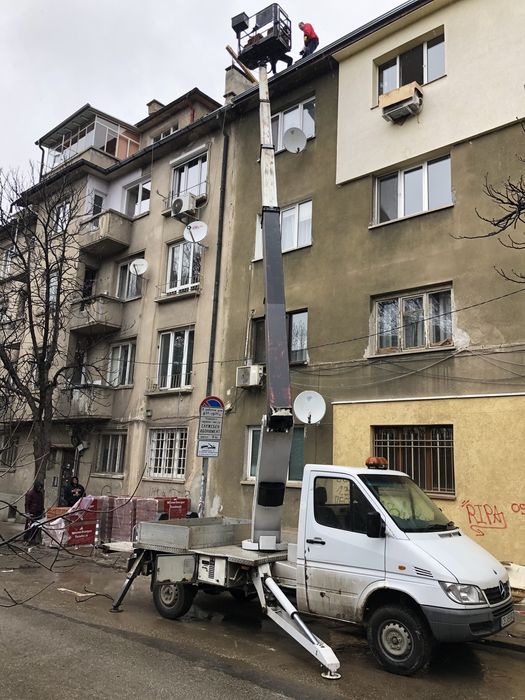 Автовишки под наем.Рязане и кастрене на опасни дървета.Вишка!