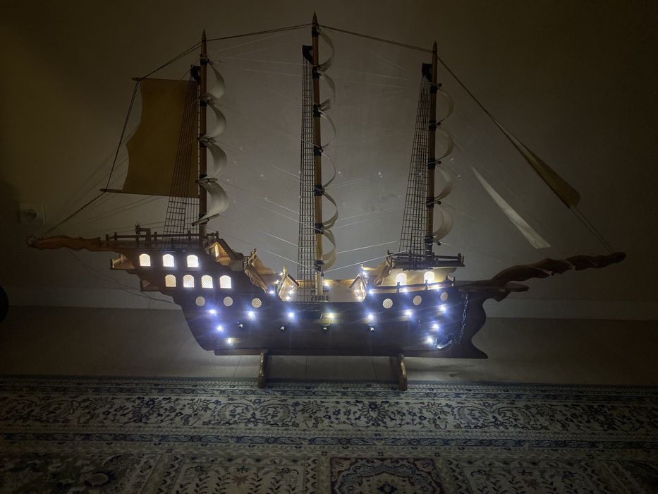 Корабль ручная работа