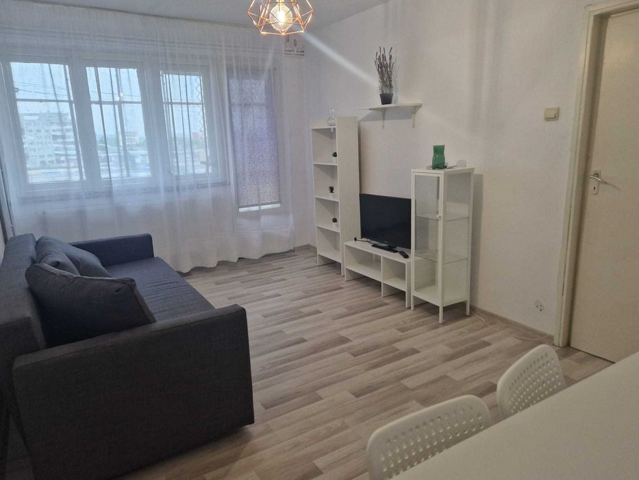 Particular, Apartament 2 camere de inchiriat, cartier Brazda lui Novac, Liceul Pedagogic.