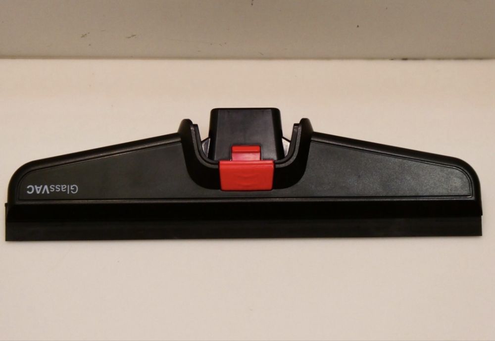 Уред за почистване стъкла