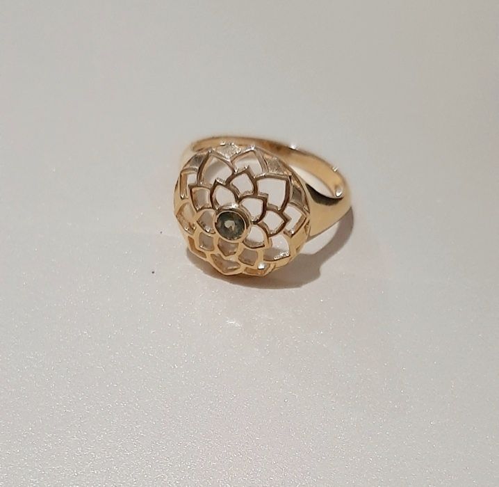 Inel argint placat cu aur cu moldavite si pandantiv talisman