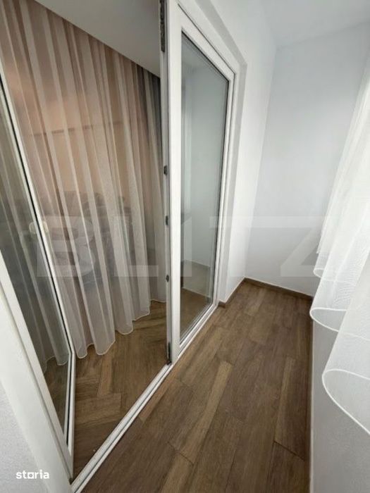 Apartament 3 camere, 77 mp, lift, zona Burdujeni