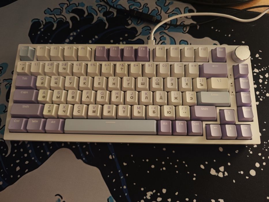 Продам клавиатуру и мышку