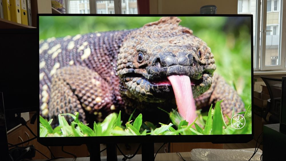 Мониторы разных моделей (читать описание)