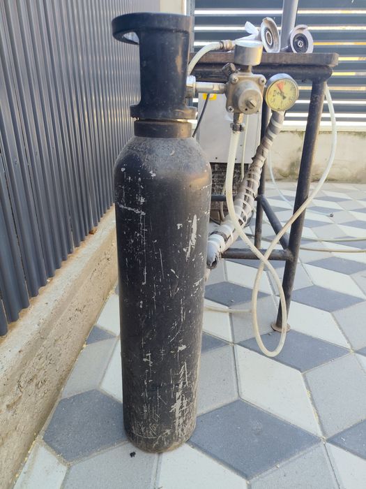 Vând dozator bere profesional