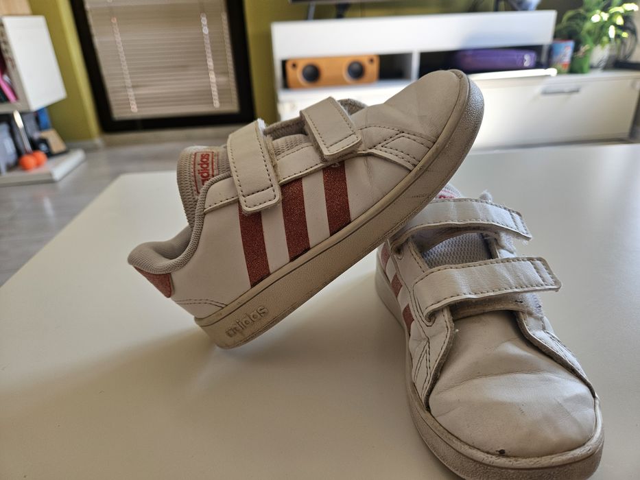 Маратонки и бити 25, 26 и 27 номер