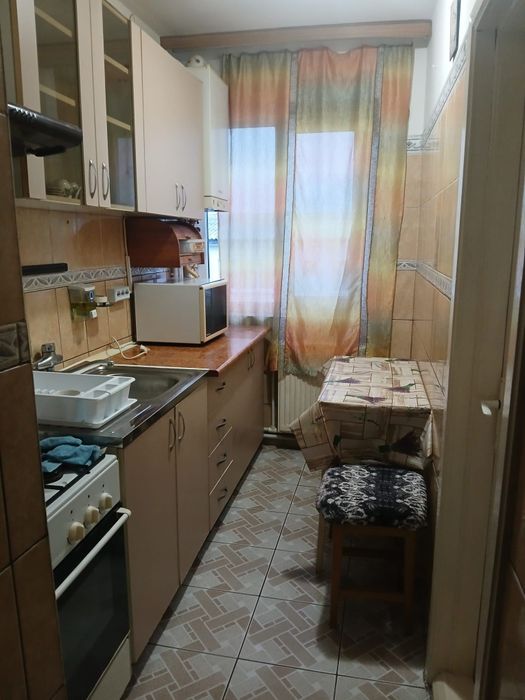 Vând apartament 3 camere Medgidia