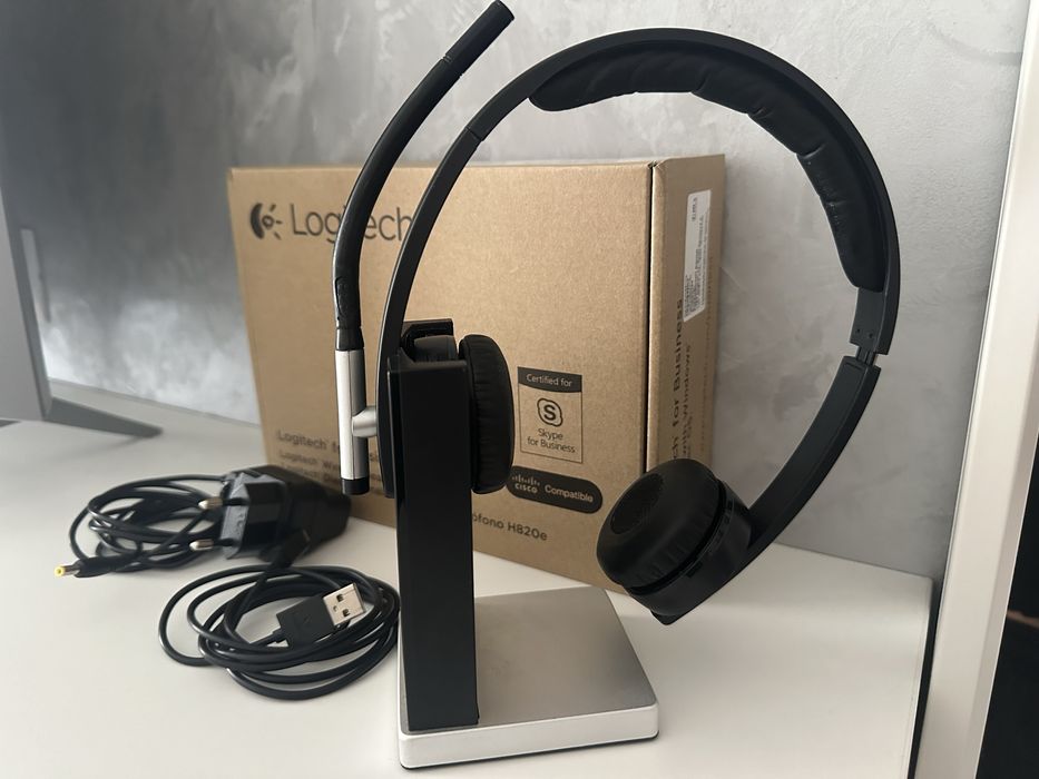 хедсет слушалки Logitech