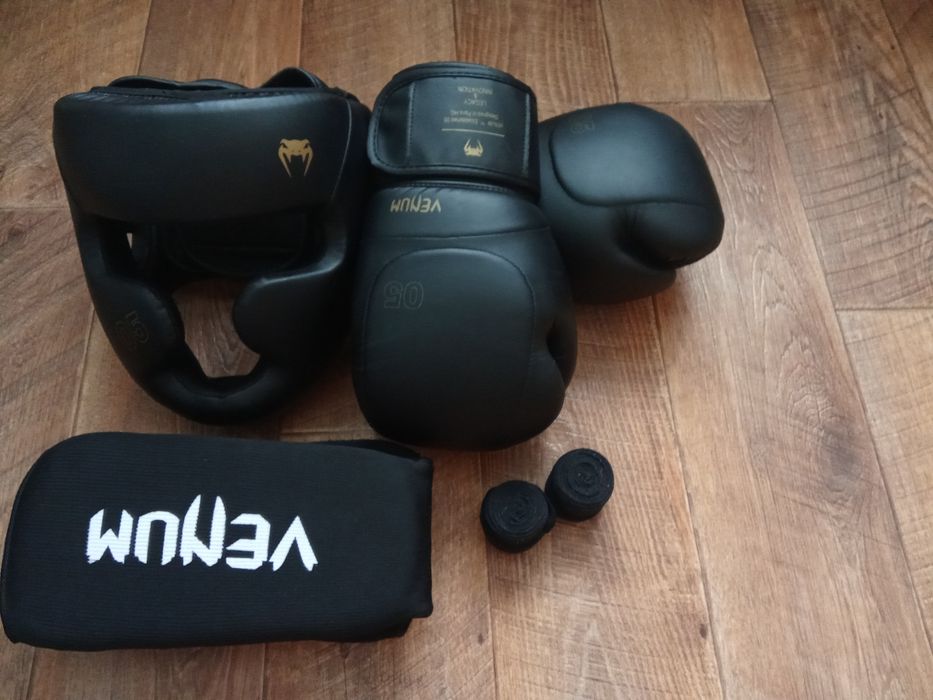 Продается фул экипировка