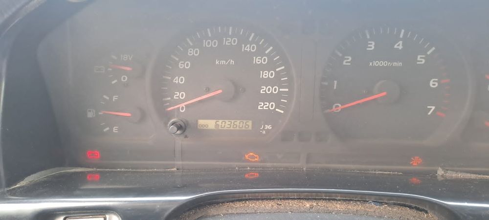 Toyota Land Cruiser 100