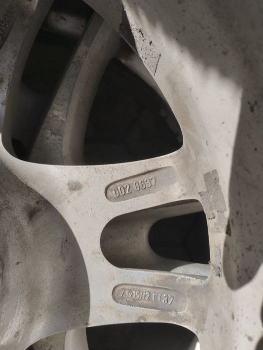 Продам литые диски на BMW