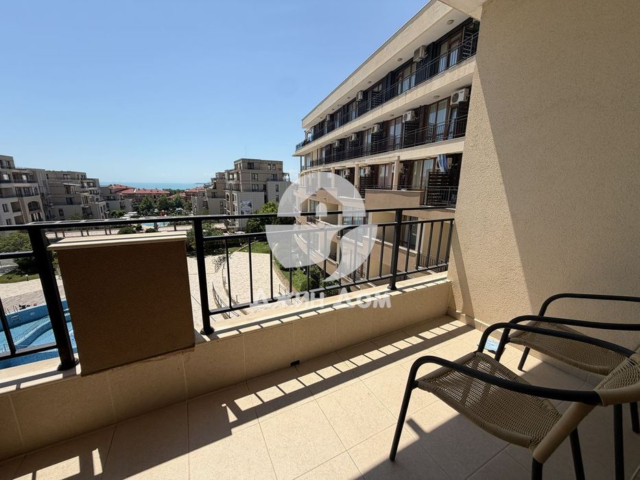 Продава се Тристаен апартамент в Свети Влас - 108 кв.м за 1454 €/кв.м - Снимка #9