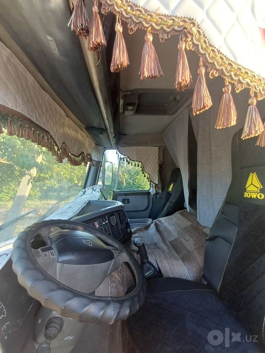 hovo samosval, motor karopka xolati yaxshi
