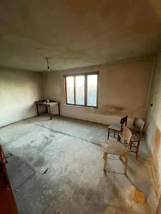 Продавам къща в Брезово