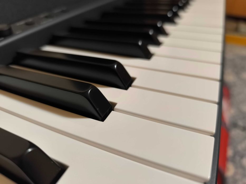 Pian electric Korg B2 claviatura grea