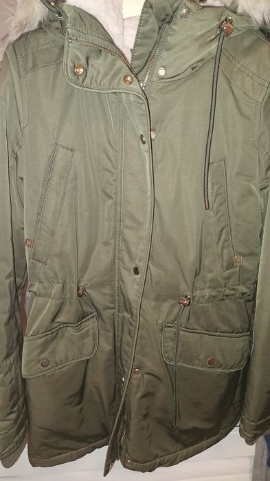 Яке зимно/дебело pull and bear.