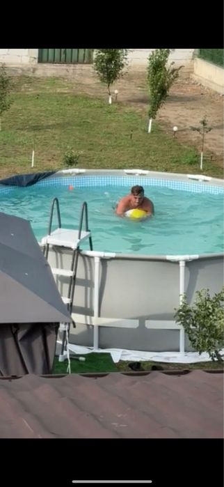 Piscina supraterana rotunda 5,49mx1.32m INTEX + pompa