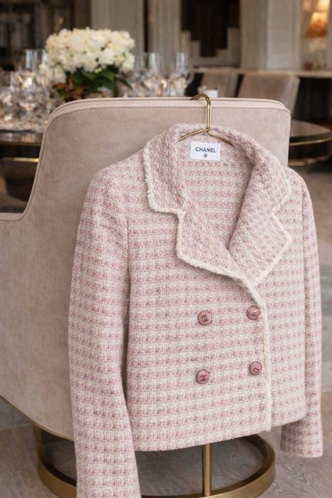розово сако шанел туид chanel яке късо меланж без забележки