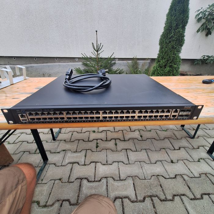 Switch 48 port cu Poe Ruckus - Refurbished