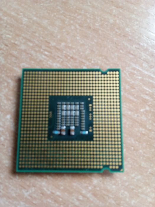 Intel Pentium Dual-Core E5200