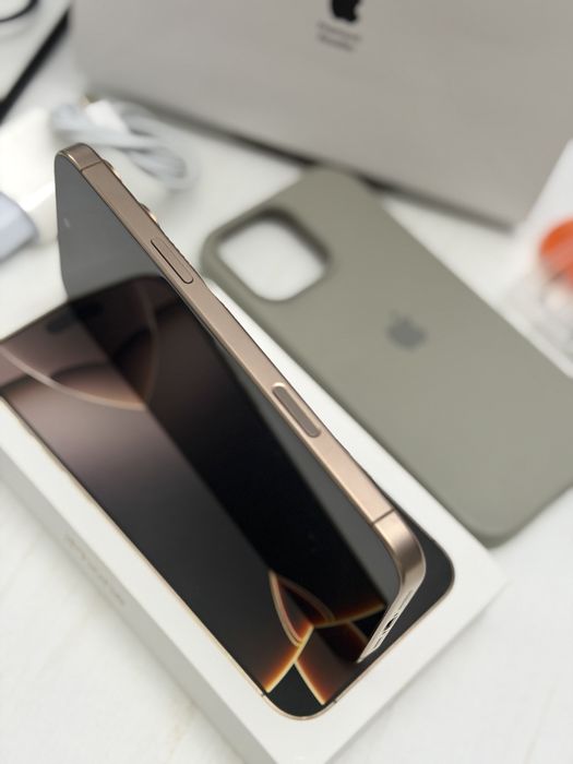 Iphone 16 Pro Max 256 gb Desert Titanium cu factura si garantie ca NOU!