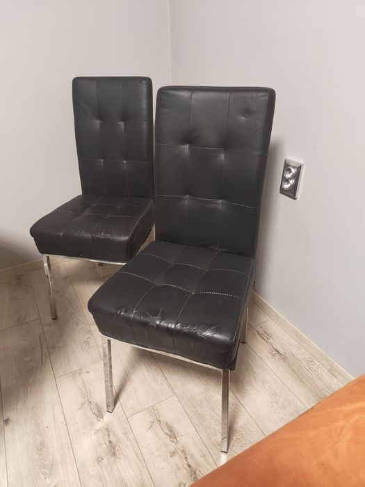 Кожени метални столове с забележки