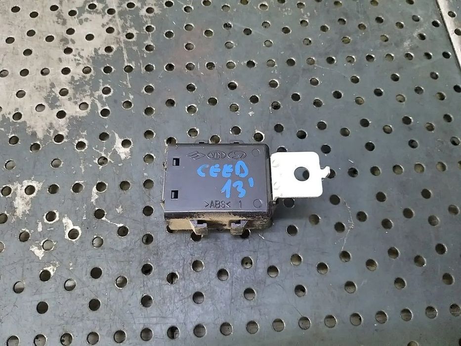 Releu imobilizator kia ceed 2 954202v000 39n8101000