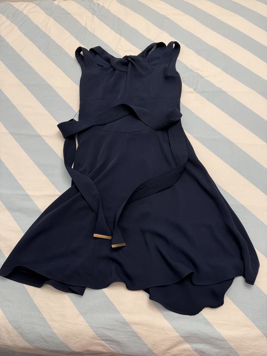 Елегантна рокля Ted Baker – размер 38