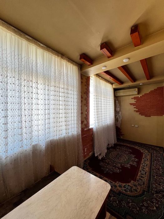 Продается 4/4/4 77-серия Юнусабад-11 квартал автосалон BYD