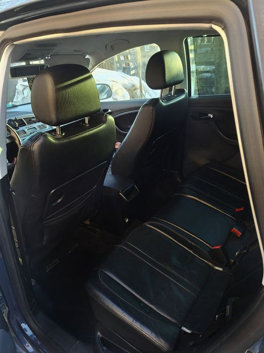 Seat Altea XL 2009 2.0 diesel–stare bună,consum mic, 2950€ negociabil