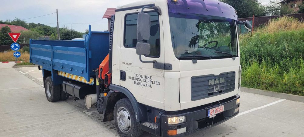 MAN TGL basculabil cu macara