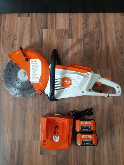 Drujbă de tăiat beton pe acumulator Stihl TSA 300