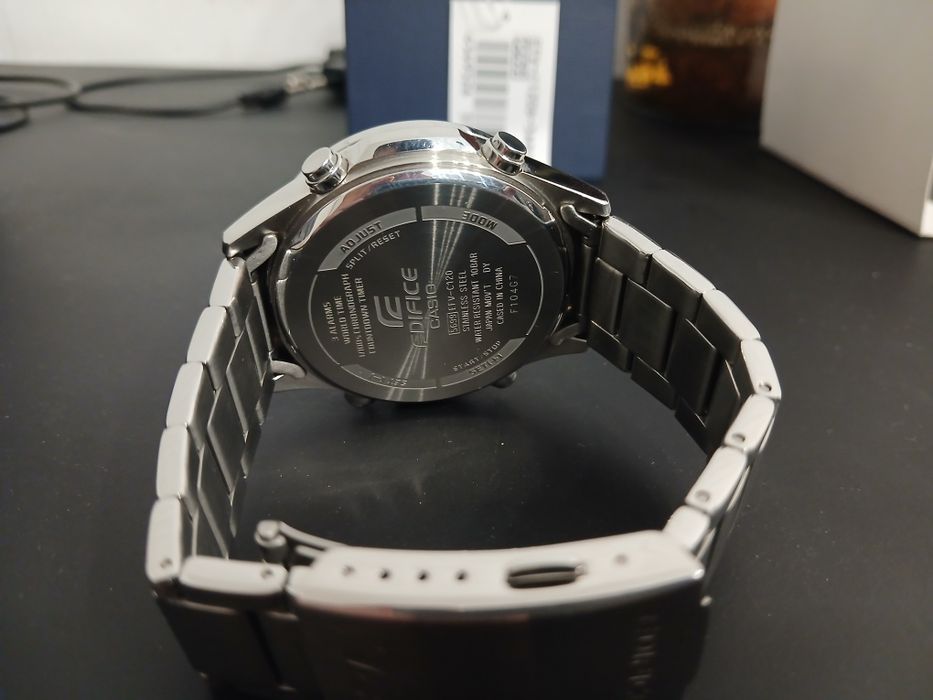 Наручные часы Casio