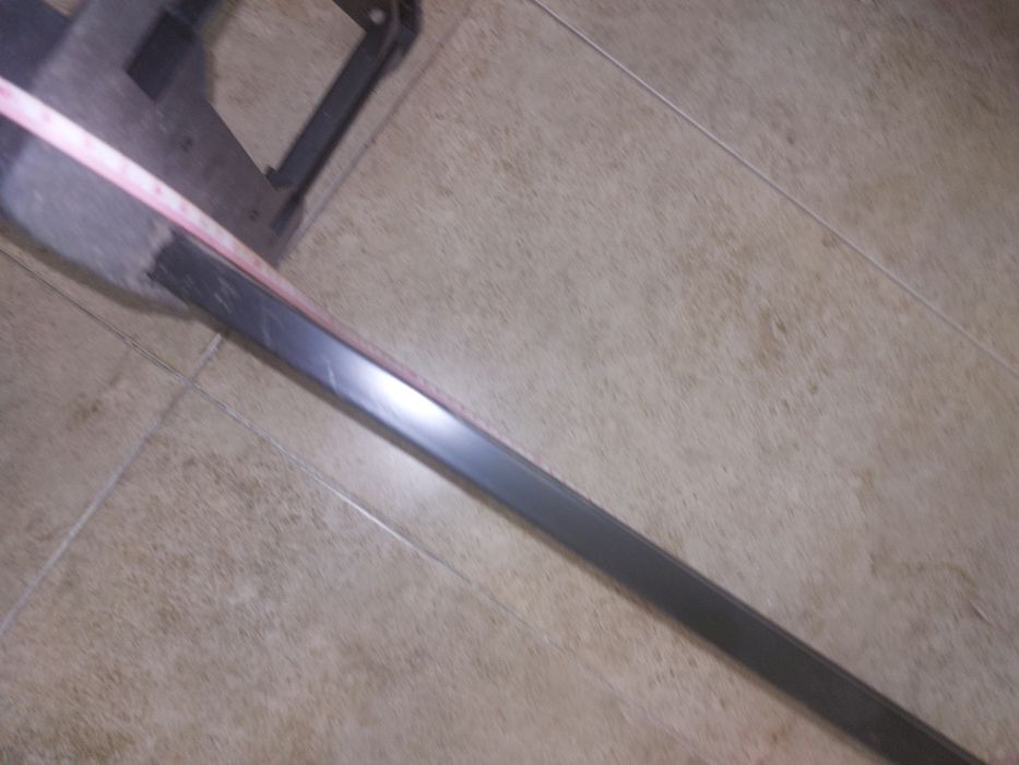 Носач за лек багаж с 2 колелета . Метал и пластмаса