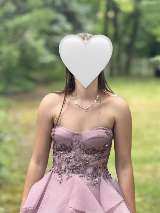 Бална рокля, цвят пепел от рози