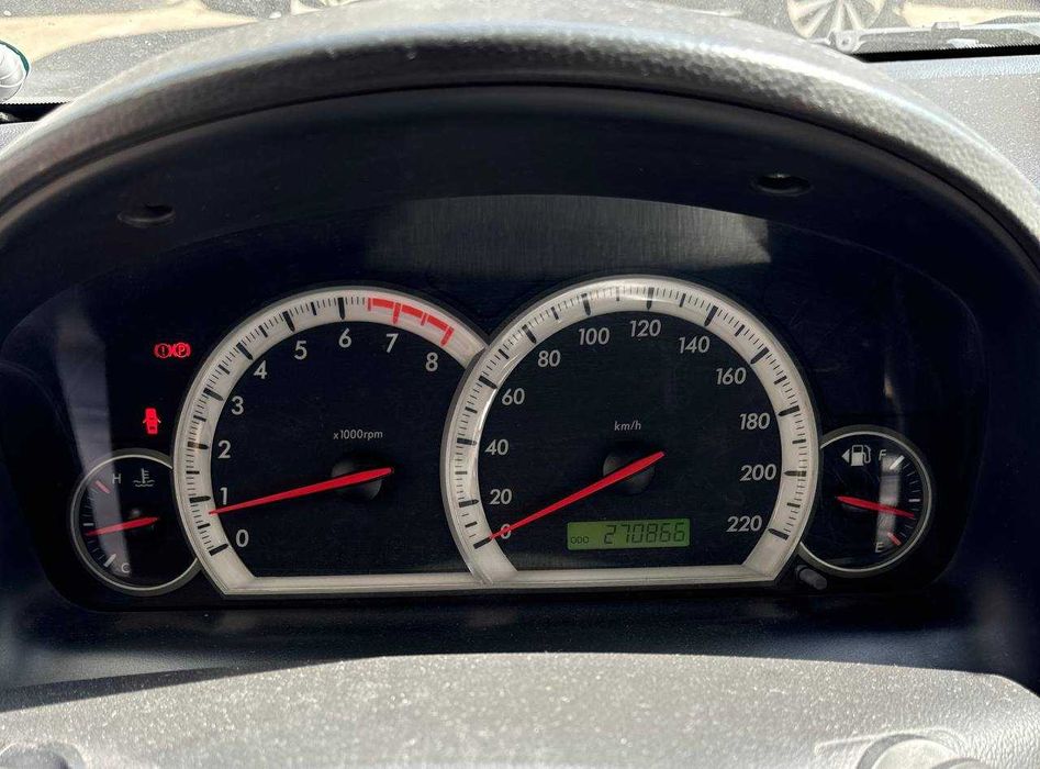 Chevrolet Captiva-1 LS,  2,4-мотор, механика, белая касабланка, 2008г.