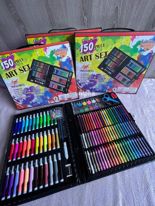 Комплект за рисуване