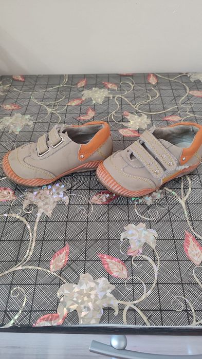 Детская обувь ..