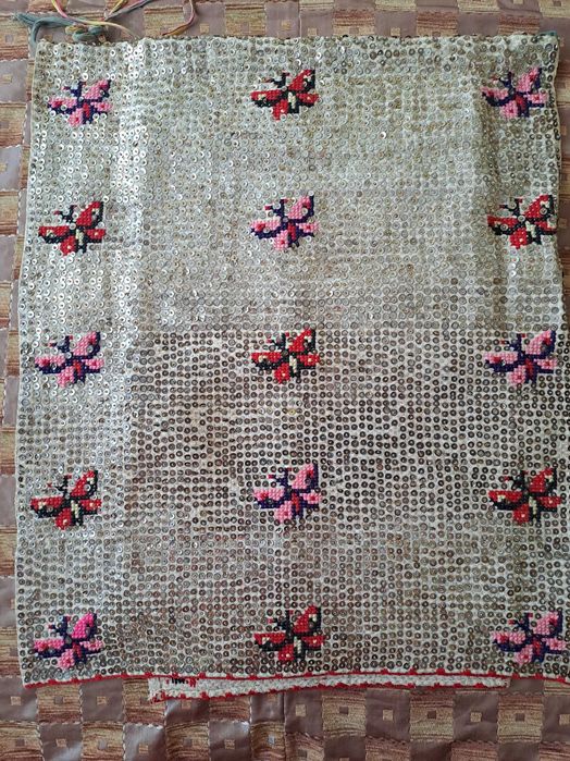 Costume populare autentice, piese de colectie pentru colectionari